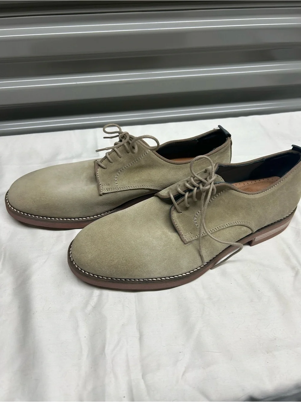 Johnston & Murphy Suede Derbys in Light Taupe